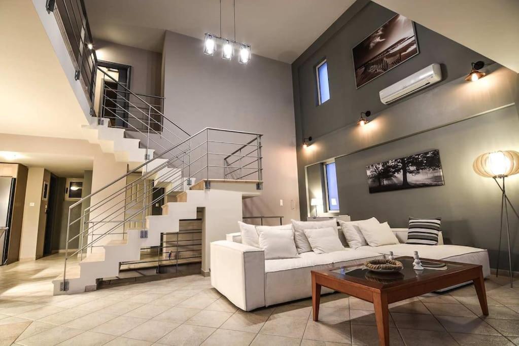 Aigli Luxurious Villa Kato Pitsa ภายนอก รูปภาพ