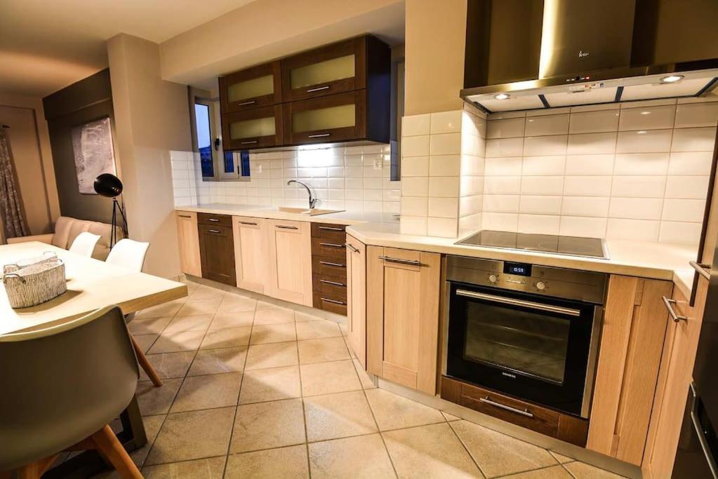 Aigli Luxurious Villa Kato Pitsa ภายนอก รูปภาพ