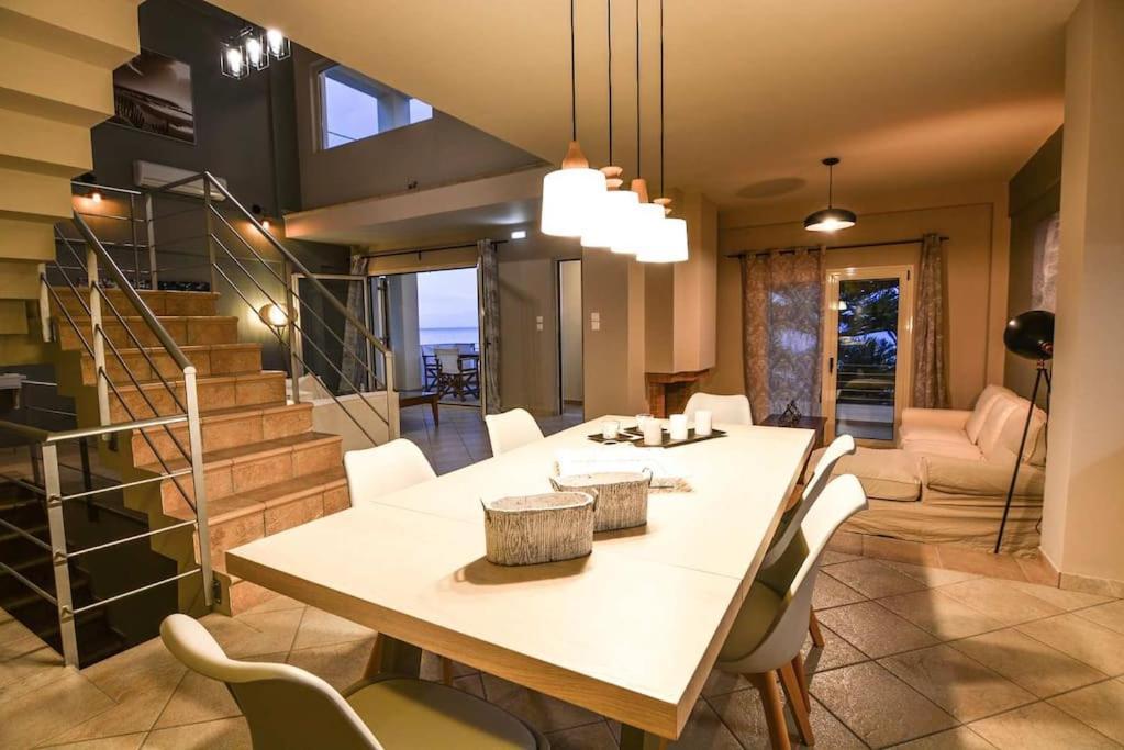 Aigli Luxurious Villa Kato Pitsa ภายนอก รูปภาพ
